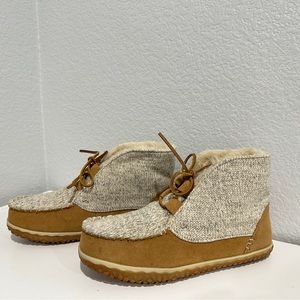 Minnetonka Moccasin Booties